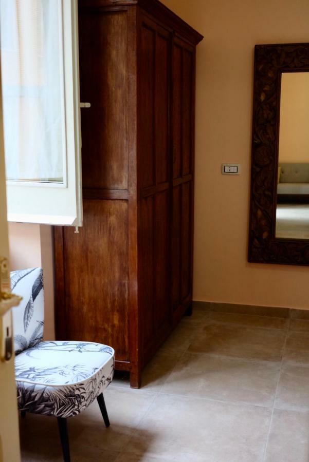 4 Balconi Liberty Apartments Lecce Exterior photo